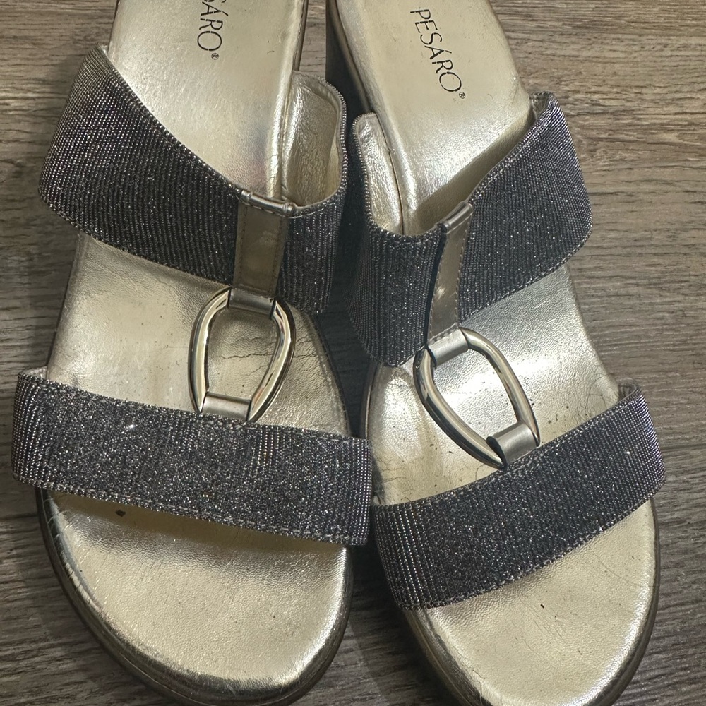 Pesaro Women's Sandals - Glitter Black and Gold